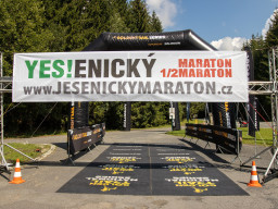 Jesenický maraton 2023. Autor: Daniel Nováček (https://eu.zonerama.com/DNdanfoto)
