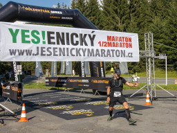 Jesenický maraton 2023. Autor: Daniel Nováček (https://eu.zonerama.com/DNdanfoto)